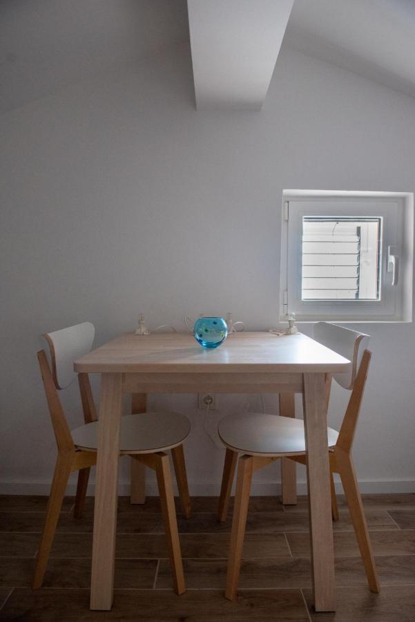 Charming Apartments Duce أوميس المظهر الخارجي الصورة